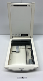 Canon Solutions CanonScan D2400U Desktop Flatbed Film Scanner F915200 - Image 5