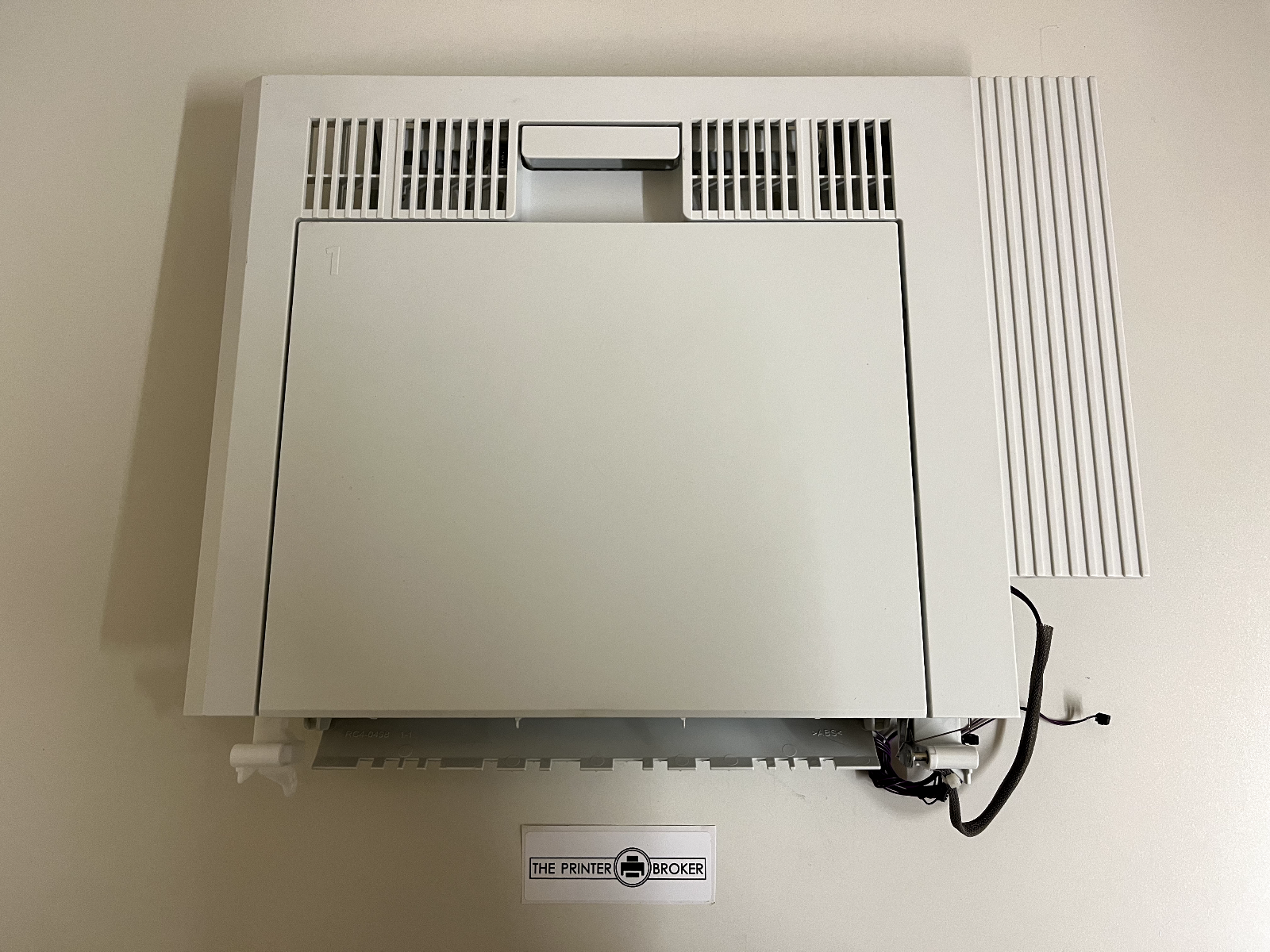 HP LaserJet Enterprise M552 M553 Series Right Cover Assembly RM2-0019