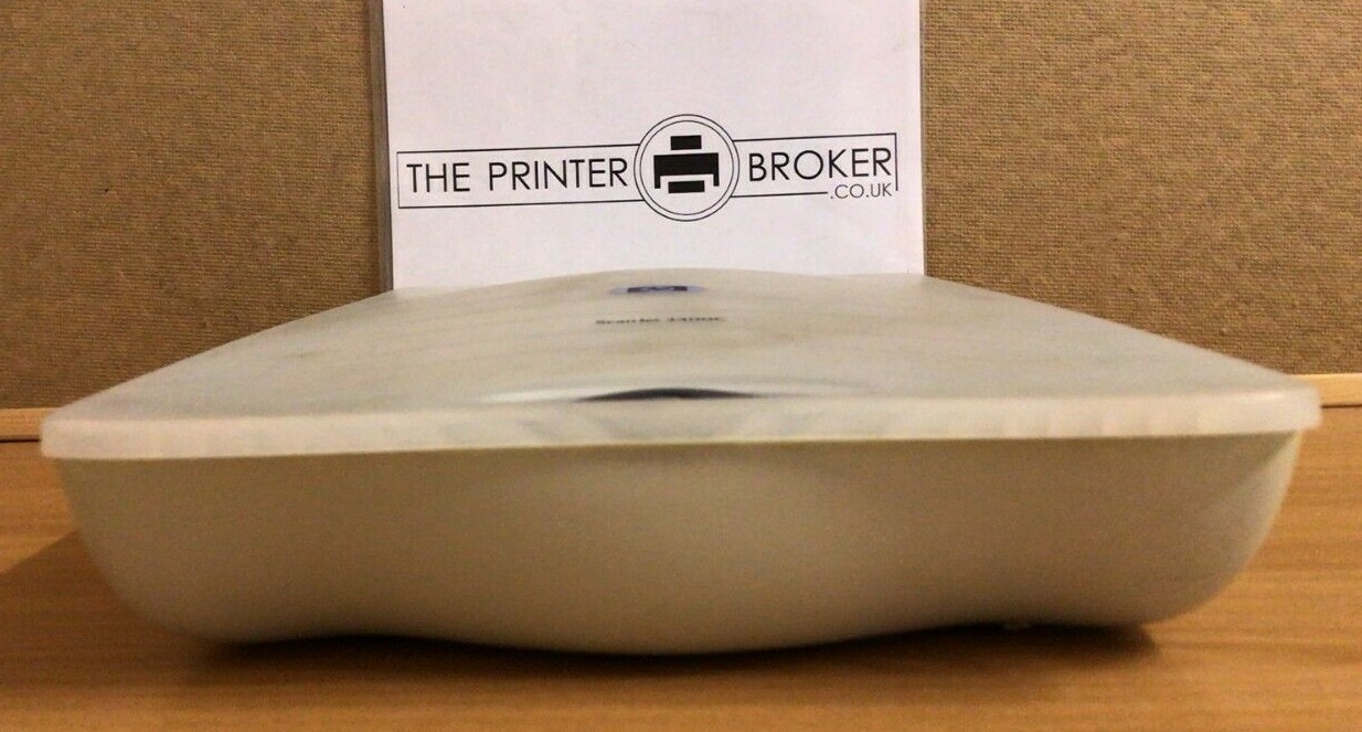 HP Scanjet 3400C Flatbed Scanner C7720A